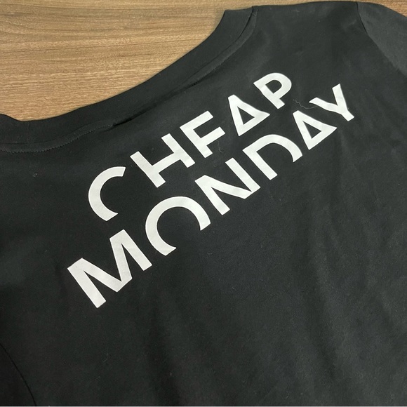 Cheap Monday Black Long Sleeve Crop Top - Picture 3 of 8